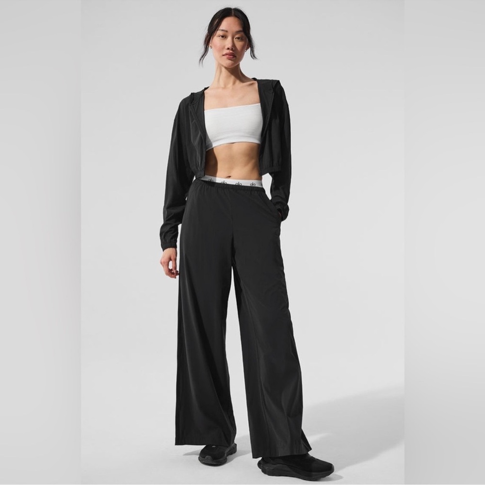 Alo Yoga Breezy Wide Leg Pants Black Size S Long